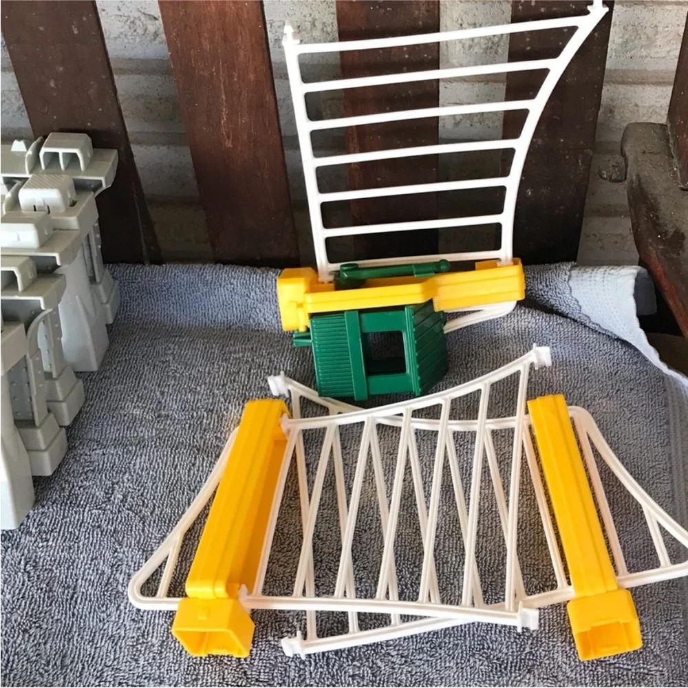 Fisher Price GEO Trax Train Tracks Accessories
